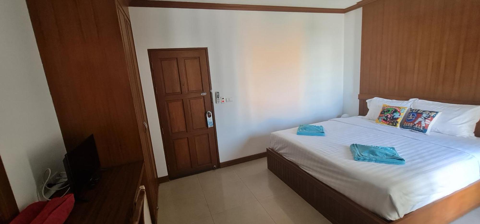 Pipikuku Hotel & Restaurant Patong Dış mekan fotoğraf